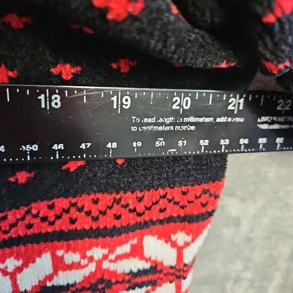 Croft &barrow Cardigan Sweater Christmas Sz Med black red soft - Picture 6 of 10